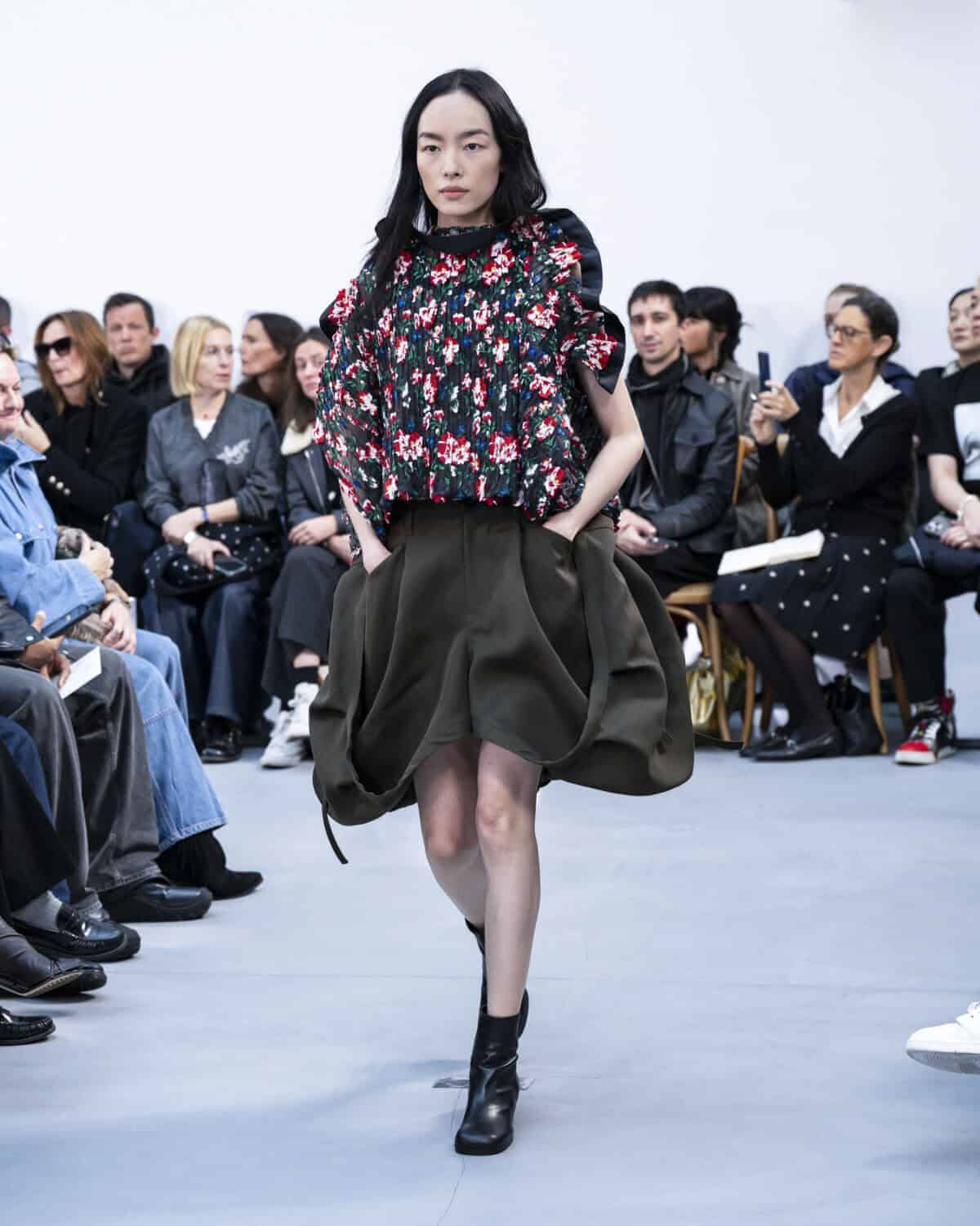 Sacai: Ready-To-Wear SS26 - 10 Magazine USA